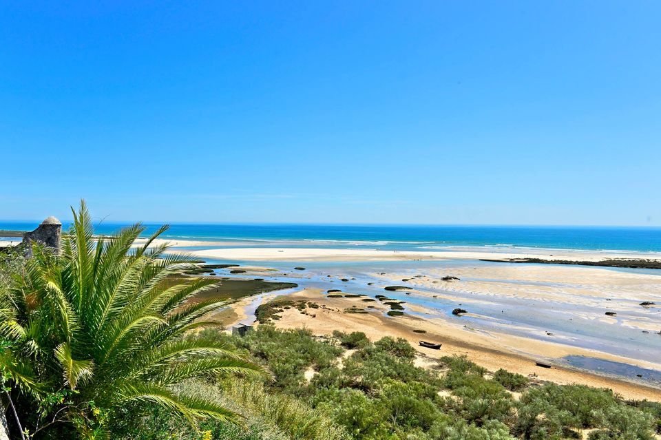 PRAIA VERDE BOUTIQUE HOTEL