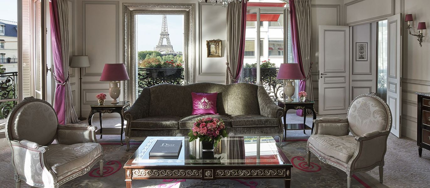 PLAZA ATHENEE, A DORCHESTER COLLECTION HOTEL