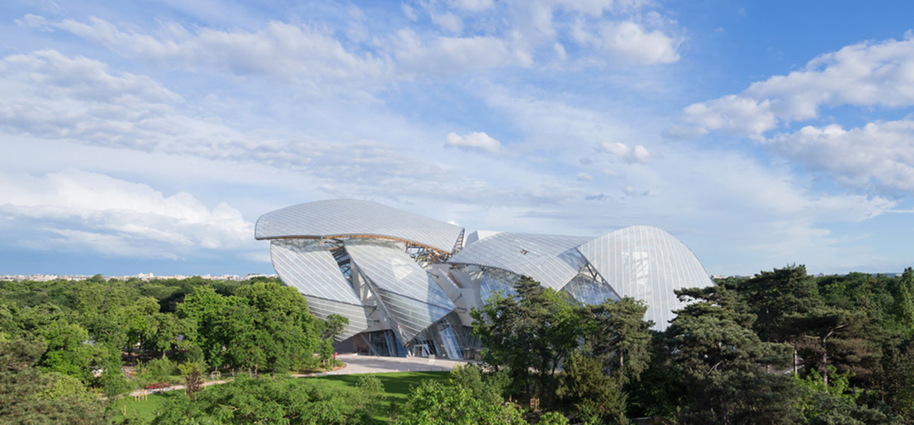 FOUNDATION LOUIS VUITTON